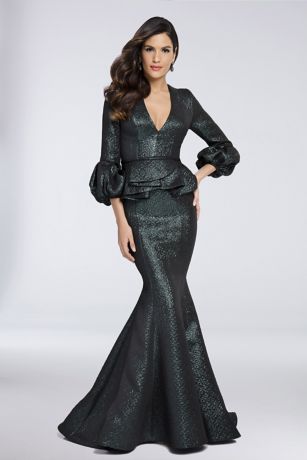 3/4 Sleeve V-Neck Brocade Mermaid Peplum Dress