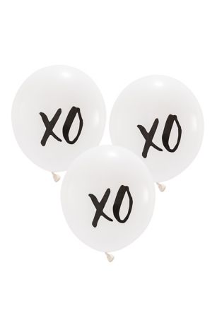 17 Inch White Round XO Balloons Set of 3