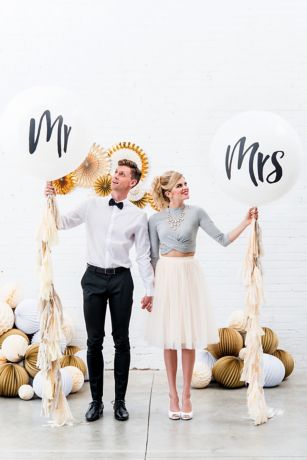 36 Inch Jumbo White Round Mr. and Mrs. Balloons