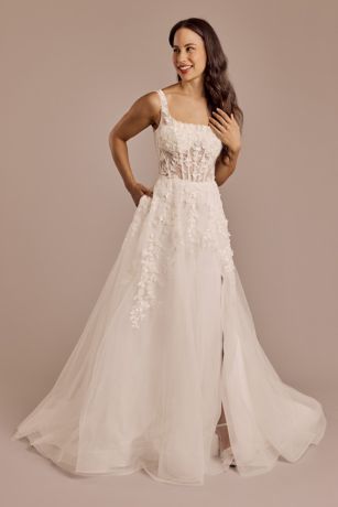 3D Floral Wedding Dress with Tank Sleeves