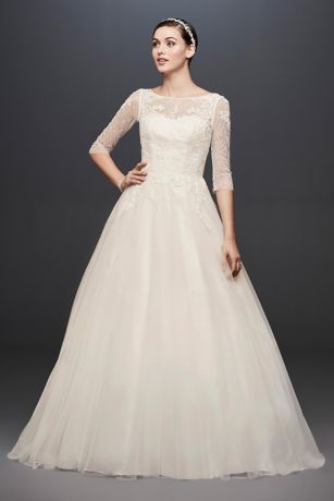 3/4 Sleeve Wedding Dress with Lace and Tulle Skirt