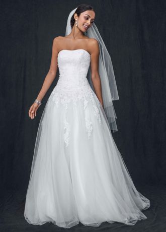 A-line Strapless Tulle Wedding Dress with Lace