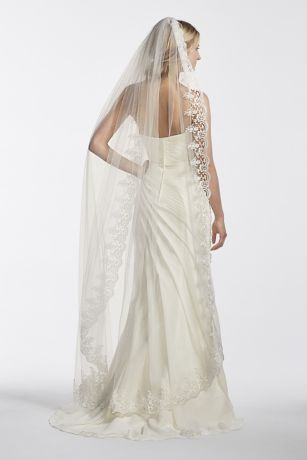 Walking Veil with Circle Cut Lace Edge