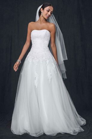 A-line Strapless Tulle Wedding Dress with Lace