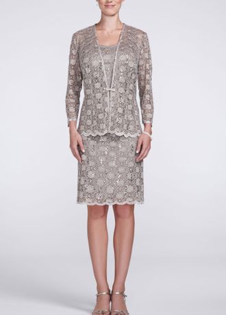 3/4 Sleeve Jacket Dress with Brooch Closure